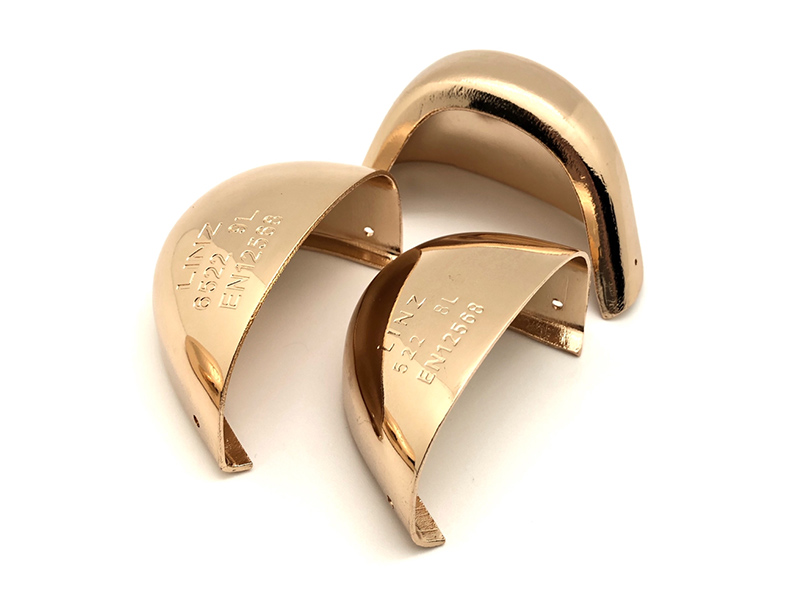 防砸安全鞋钢包头有那些标准